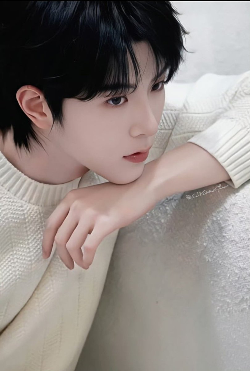 Meapi_Meapi's tweet photo. Random qiuqiu pictures🧡🧡🧡🧡🧡 https://t.co/3qs7hfwcuY