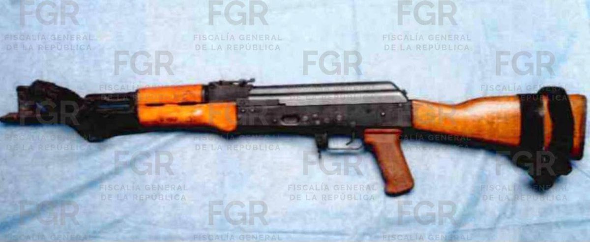 FGR_Chih's tweet photo. Obtiene #FGR sentencia condenatoria contra 12 personas detenidas con armamento en Navolato, Sinaloa, gracias a las pruebas aportadas por el  agente Ministerio Público Federal de #FECOR. 

Más información ▶️ https://t.co/nRGrJCBG3o https://t.co/D3RWnP5YMV