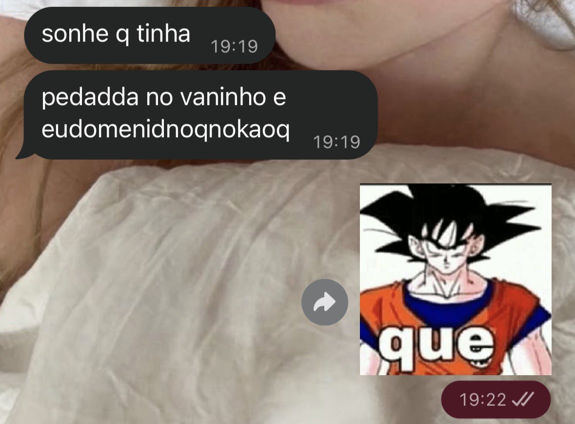 ofypper's tweet photo. É sempre uma tarefa muito difícil entender oque minha namorada fala quando acorda https://t.co/Y2T5DAUZNb