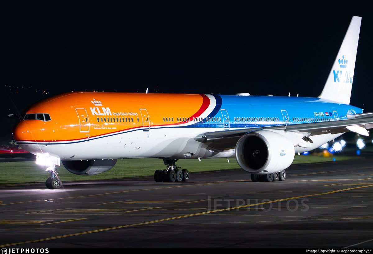 JetPhotos's tweet photo. KLM’s Orange Pride livery 777 in San Jose. https://t.co/vAbOiNNpUl © acphotographycr https://t.co/eetGR7Vx4H