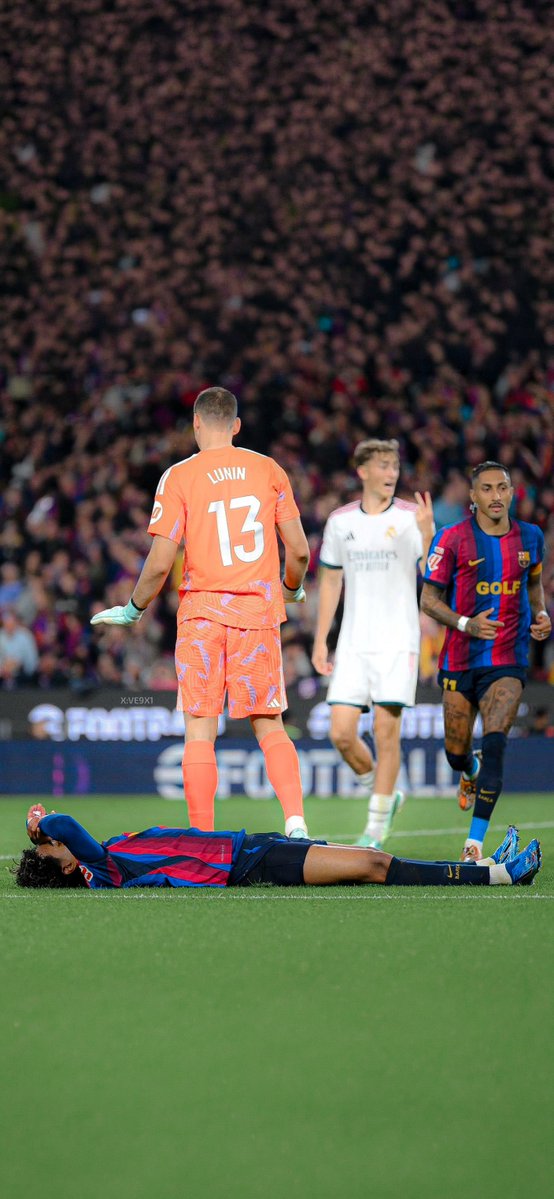 ve9x1's tweet photo. CALMA CALMA 🧤🤯 https://t.co/0w6oPNljvi