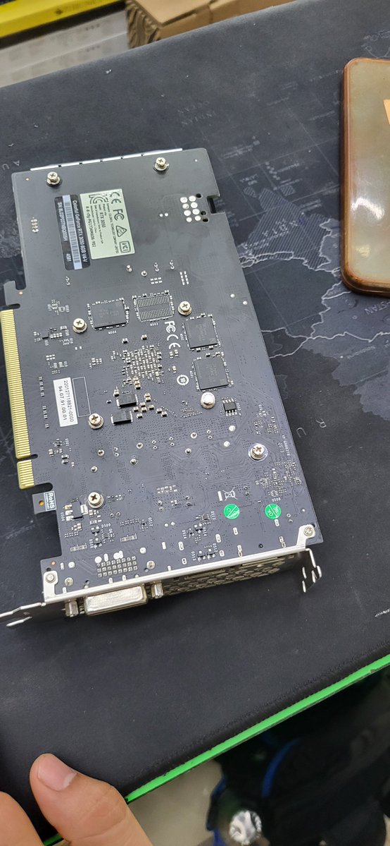 KioskB88720's tweet photo. *** ** Desktop Damage***

Can anyone tell the name of this hardware?

1. Motherboard
2.Graphic Card https://t.co/aYaqqL0q69