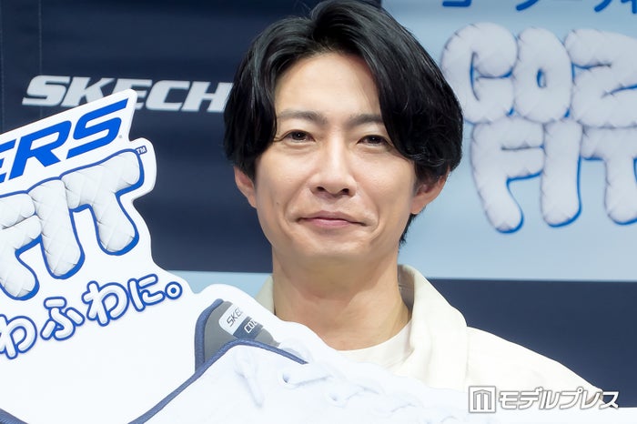 modelpress's tweet photo. 相葉雅紀、久しぶりのLAでの撮影にワクワク
懐かしい思い出振り返る💭
https://t.co/vCBlIjC5vr

「街並みを走ってて、『PVでここ通ったな』とか思いました」

スケッチャーズ 新アンバサダー就任発表会👟 https://t.co/kUtqlz2Gx1
