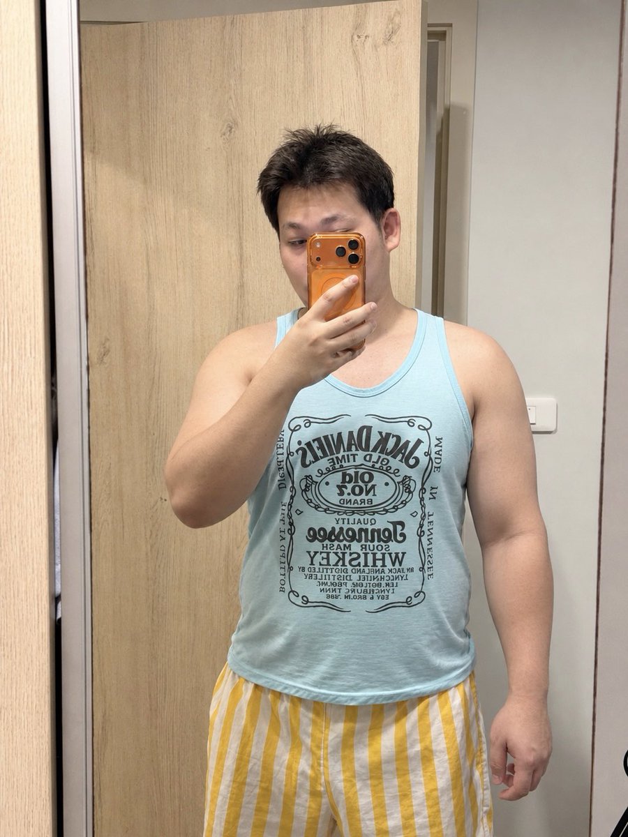 heyaphc's tweet photo. ใครเห็นโพสต์นี้ ขอให้ได้แฟนน้ำหนัก 85 บวกๆ https://t.co/mv9zyyTpdq