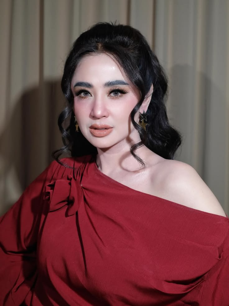 alyaacantik4's tweet photo. ada yang bacolan nya Depe?💦 https://t.co/k415owZLvJ