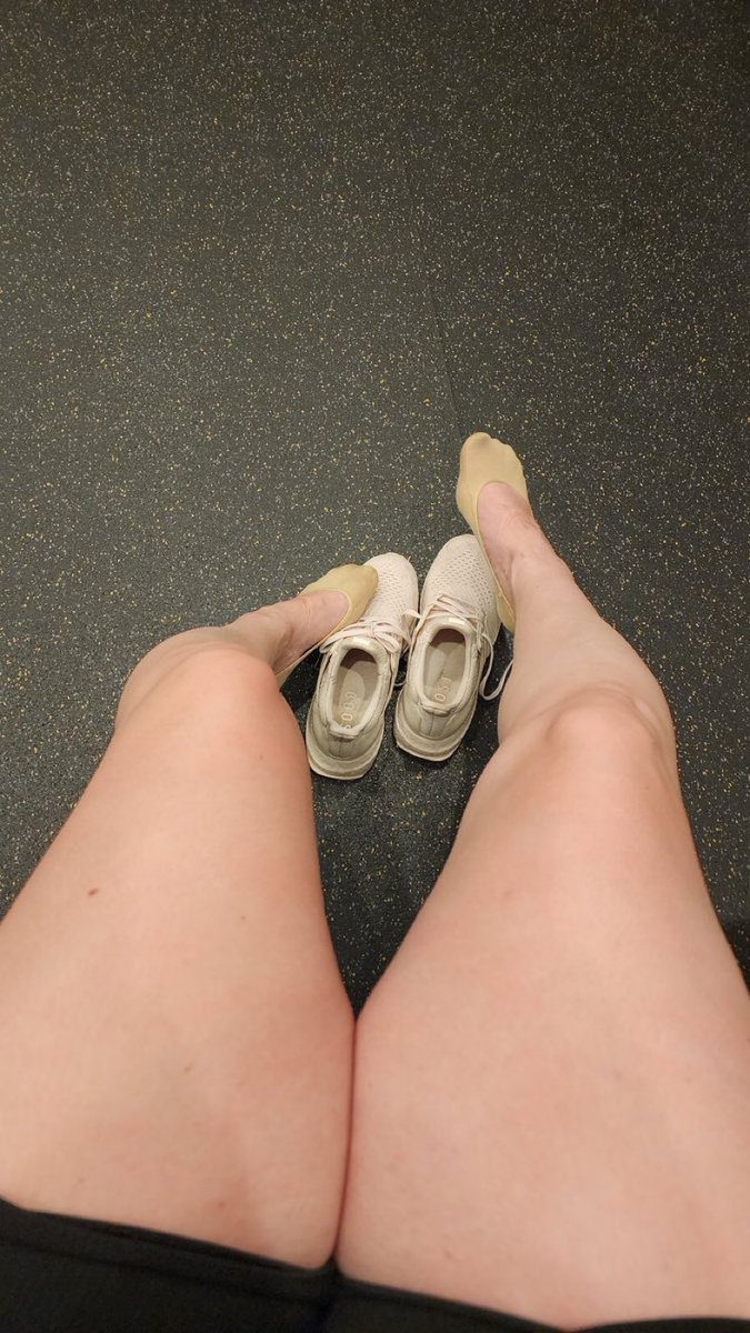 horneyillusion's tweet photo. Post workout sweaty socks. Your favorite.
#cuck #wankchat #hotwife #nsfw #nsfwtwt #bbc #bnwo #findom #horny
#goon #gooner #bdsm #femdom https://t.co/WIAQe50Vsf