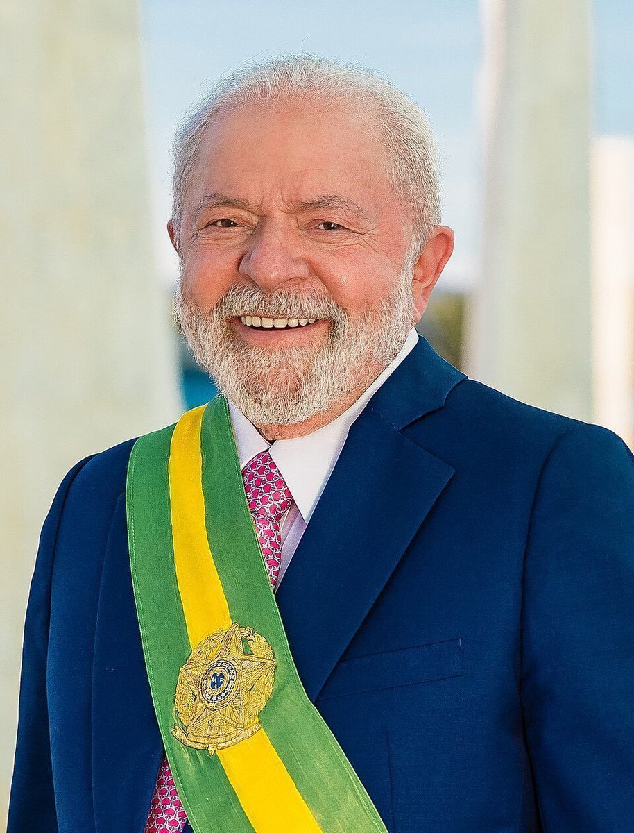 MeghUpdates's tweet photo. BIG BREAKING 🚨 

Lula da Silva is officially reelected as the President of Brazil, defeating Trump ally Flávio Bolsonaro. https://t.co/BExZg6Jx8U