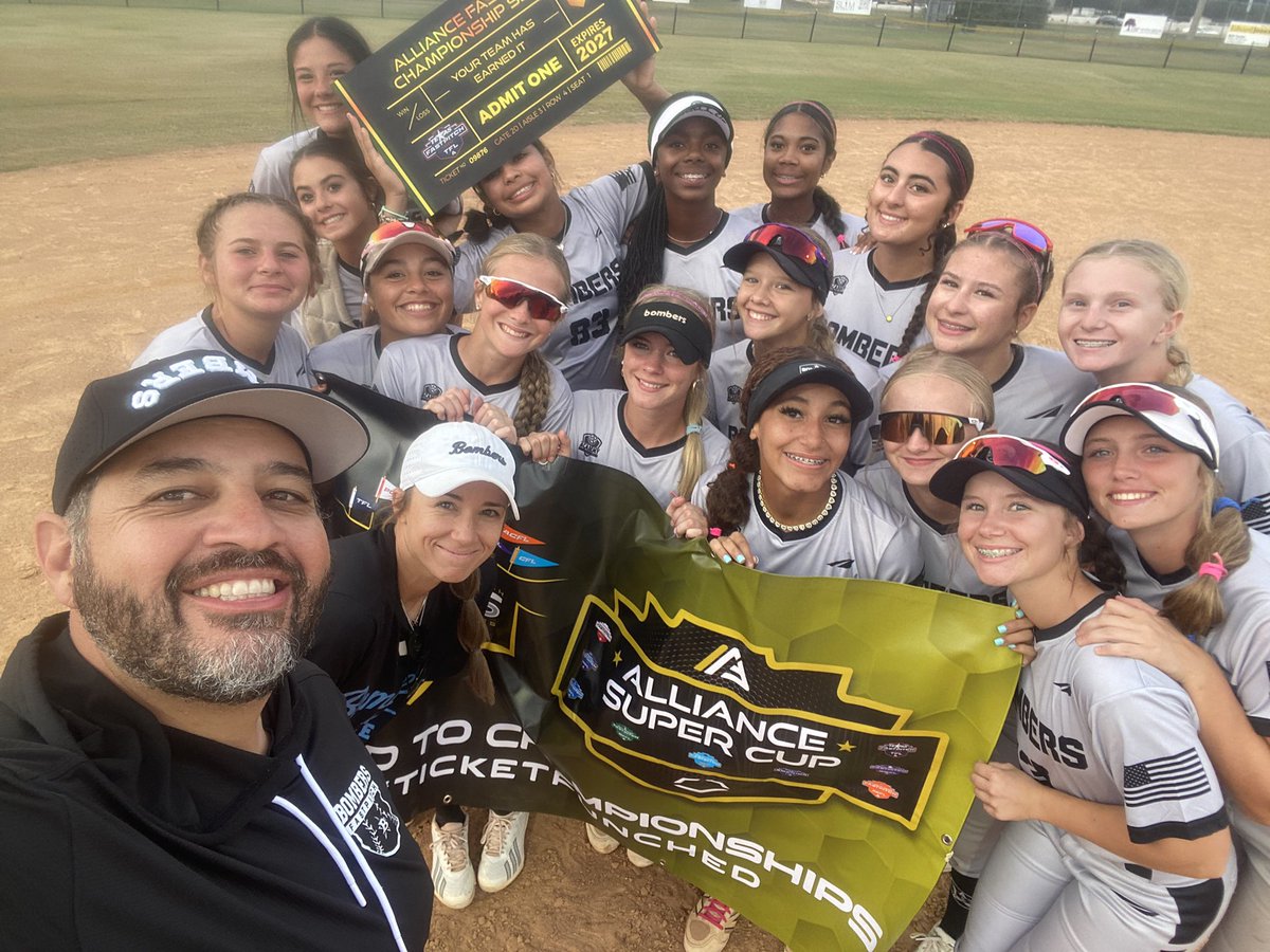 vasquezmarky's tweet photo. Super cup ticket punched. They got punched in the mouth early this morning but responded well and earned their ticket. Proud of our team. The pitching staff was lights out, 32 innings and ended the weekend with a .625 ERA. @bombers_academy @BombersTexas @thealliancefp https://t.co/7HWbj34uDx