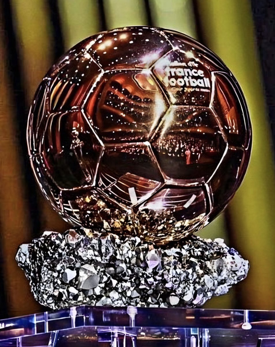 AllFutbolMX's tweet photo. ❤️🏆 Club America’s Scarlett Camberos will attend the Ballon d’Or ceremony tomorrow. 

She became the first Mexican in history to be nominated for the Women’s Ballon d’Or. 👏🏼 https://t.co/SXLxfAhCcB