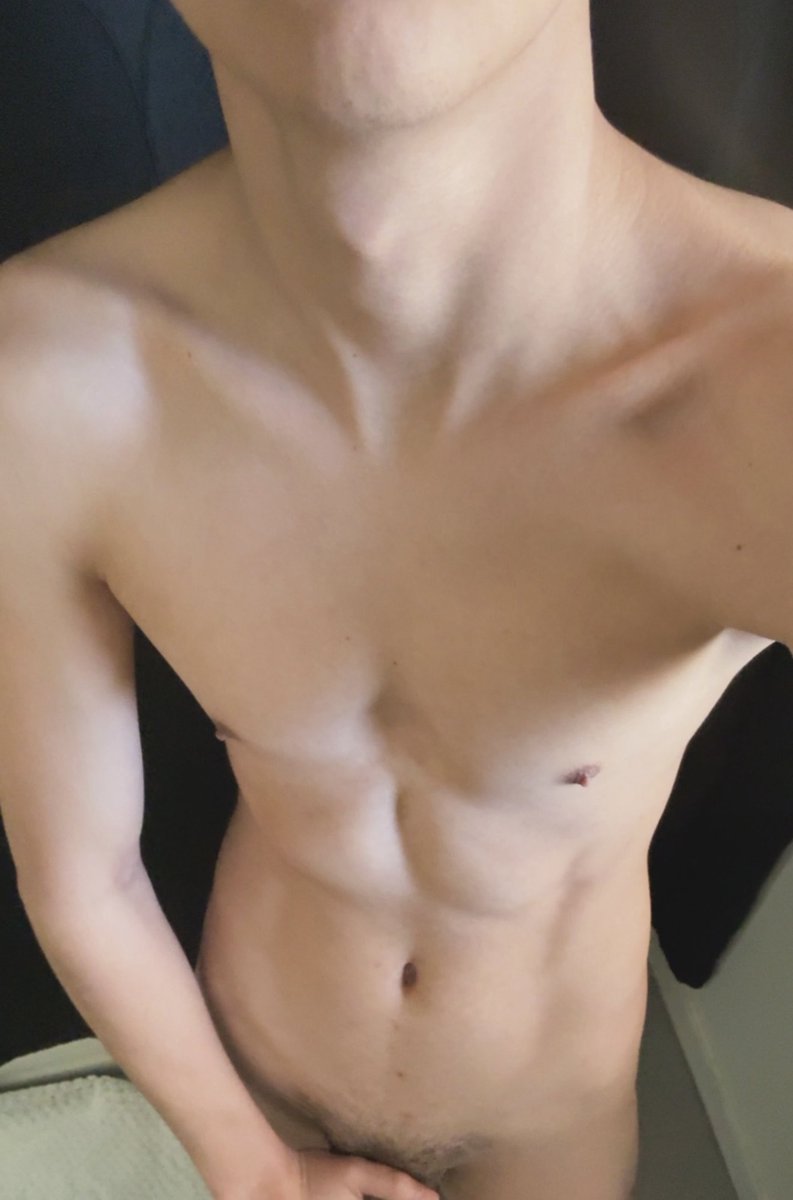 twink18b0y's tweet photo. @xavisgame 🥵👀https://t.co/AIM5zWblqD https://t.co/jUoJ88apS7