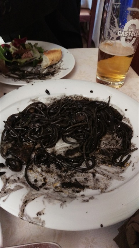unkotaberuno tweet picture