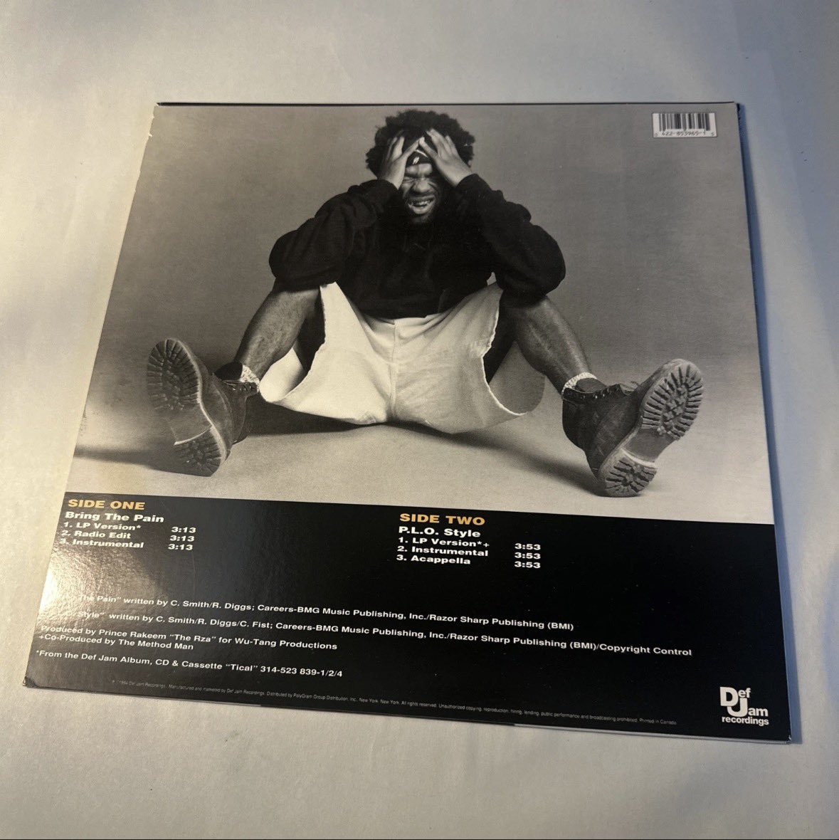 HipHopandGames's tweet photo. On this day in 1994, @methodman released his solo debut single Bring The Pain. #methodman #bringthepain 🔥💯💎💿 https://t.co/1GnrLWgxw9
