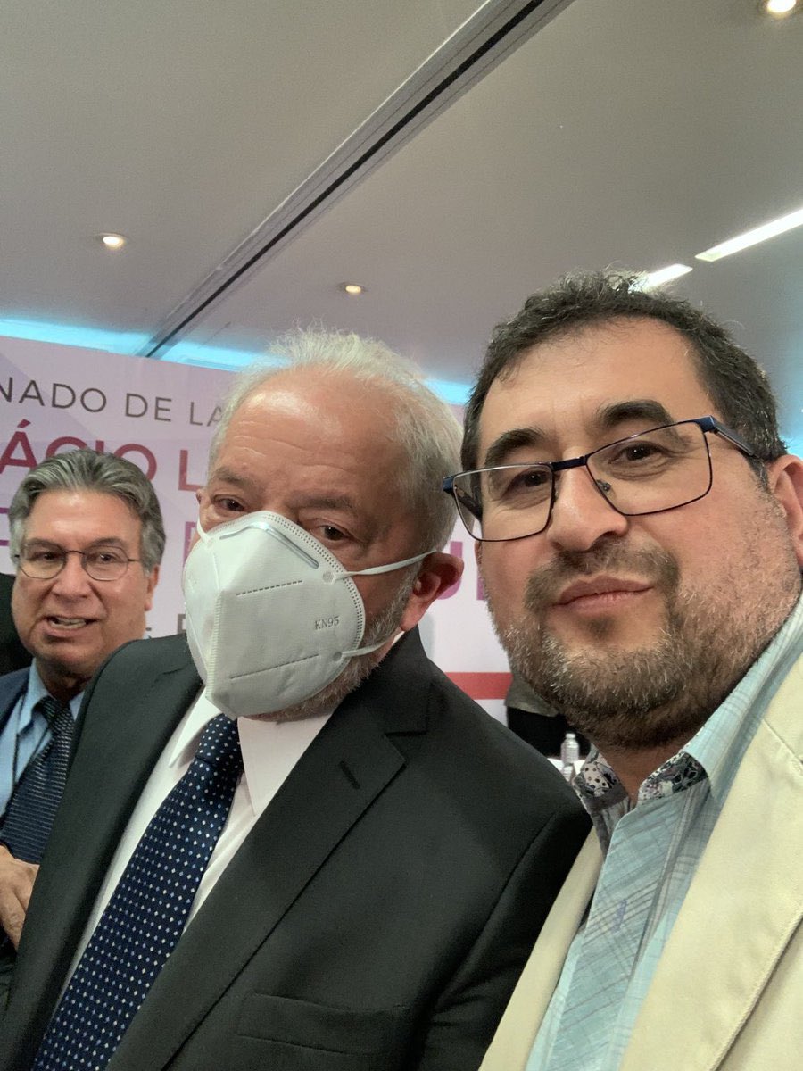 craviotocesar's tweet photo. ¡Viva Lula! 🇧🇷👏

Nuestras felicitaciones al pueblo hermano de Brasil. ¡La transformación y la justicia social en América Latina continúan! 🕊️🌎 

@LulaOficial https://t.co/uFYABM50j1