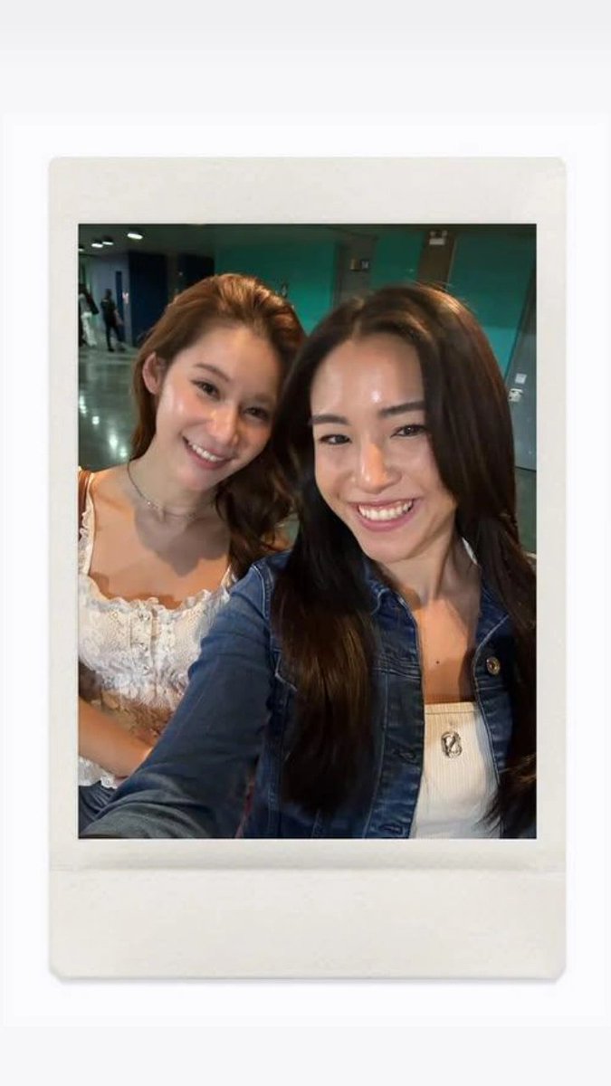 jamiejuinter's tweet photo. The look sooo good 
I love them so much 🐼🎀
GMMTV 2027 here they come!!!

#JamieEarn #LYKNReflexionConcertDay3 https://t.co/aRoasDipx8