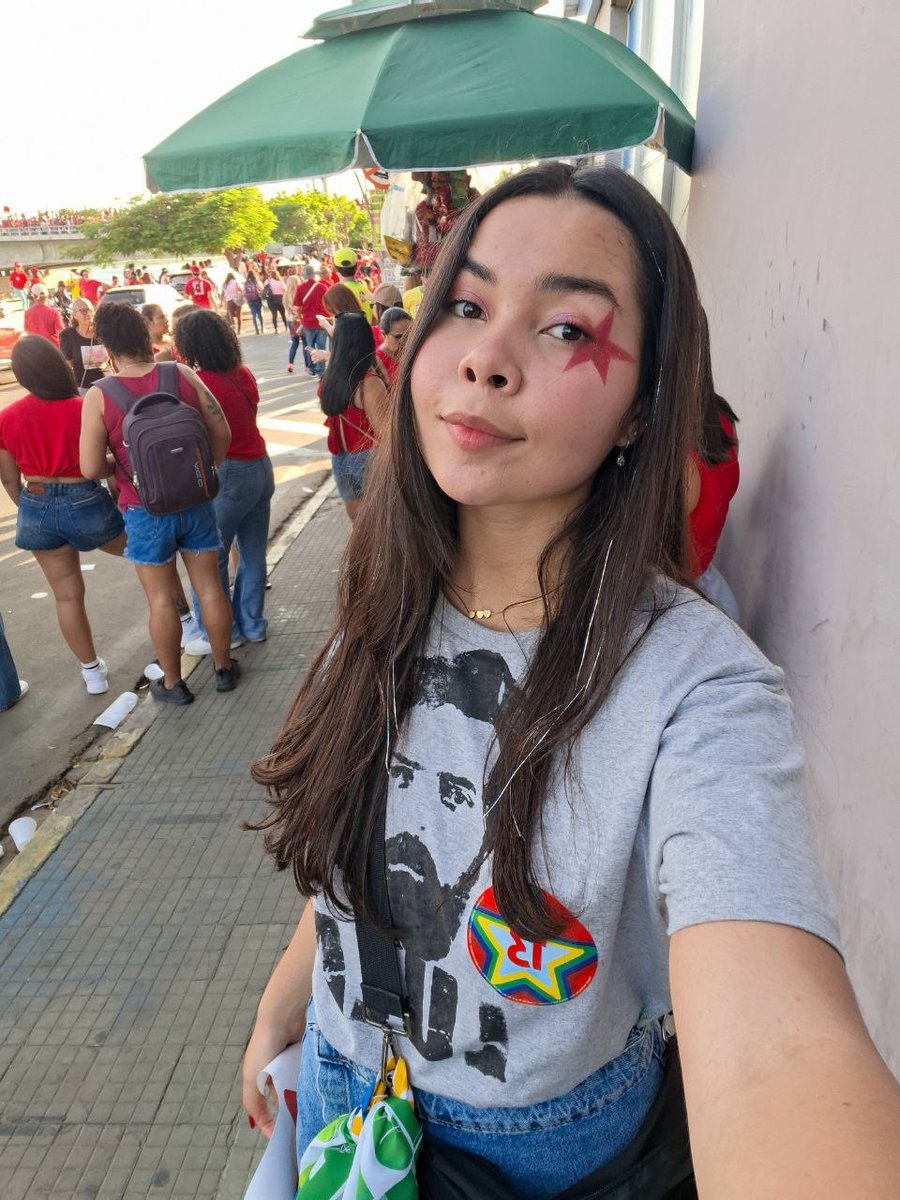 brittany71vl5's tweet photo. apertei o 13 tao forte que o lula sentiu a dedada la na casa dele https://t.co/bFnVGBlBSo