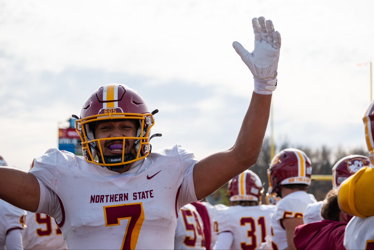 NSUCoachSchmidt's tweet photo. How we feeling, Wolves Country??

See you all Saturday night!!

Blackout Cancer Presented by @SanfordHealth at Dacotah Bank Stadium

Pack the Bank! https://t.co/2ZIbAvWu0P