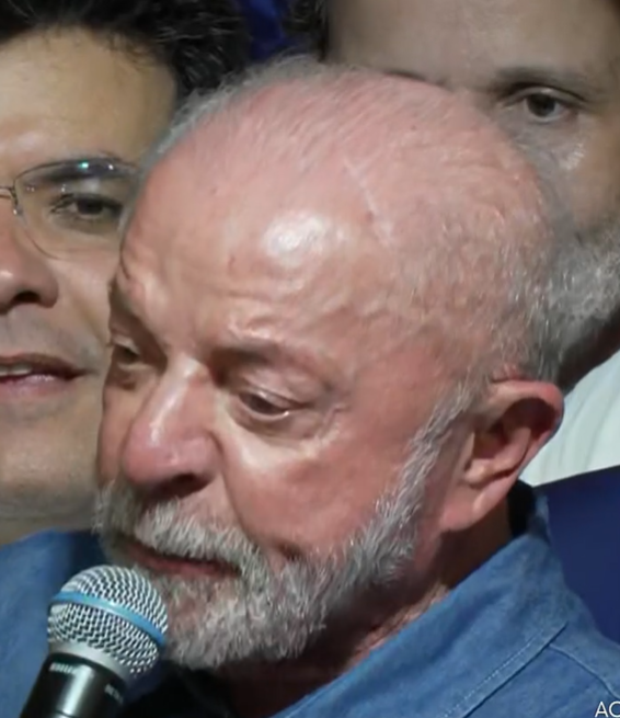 sboficial's tweet photo. 🚨 Lula: "Nessa eleição tivemos que vencer de fora pra dentro, através das plataformas digitais. NÓS VAMOS TER QUE REGULÁ-LAS!" #Eleições2026 https://t.co/SlQazMNKIM