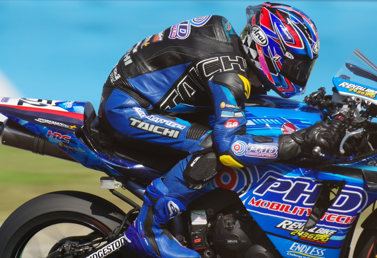 Kenny38267523's tweet photo. 2026 もてぎロードレース第4戦 インターST600
P4
やや苦戦が続きますが課題は明確。焦らず一歩一歩改善していきます👍

#Team2436GO_WORKMAN_Plus
#レンタルバイク2436GO
#藤本電機工業
#WORKMAN
#RSタイチ
#MOTOBUM
#YFDESIGN
#Power1Stop
#OKDESIGN
#KDCサービス
#endless
#WILDHOUSE
#ST600 
#CBR600RR
#CBR600RR
@kekenov_sanko
@hrs_gu_1975
@Yukininn1000
#もてぎロードレース
#もてロー