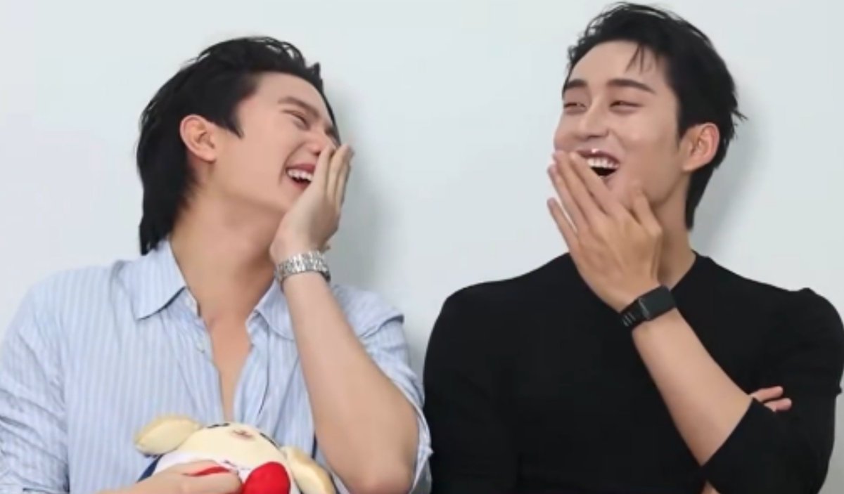 moonkai_1914's tweet photo. The obnoxious gay couple in my neighborhood who likes to gossip about others and doesn't mind their own business https://t.co/HjvNqSgwDK