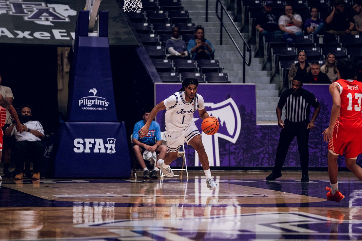 SFA_MBB's tweet photo. Eyes forward 🪓

#AxeEm x #WinTogether https://t.co/BrI0TyGlm6