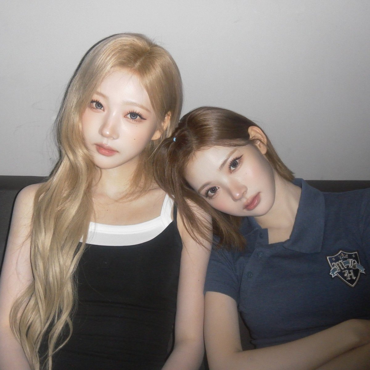 fromjij1's tweet photo. ผู้หญิงดี ๆ ไม่บวชชี ก็เป็นสตาร์จึ https://t.co/aVAQYJMsnC