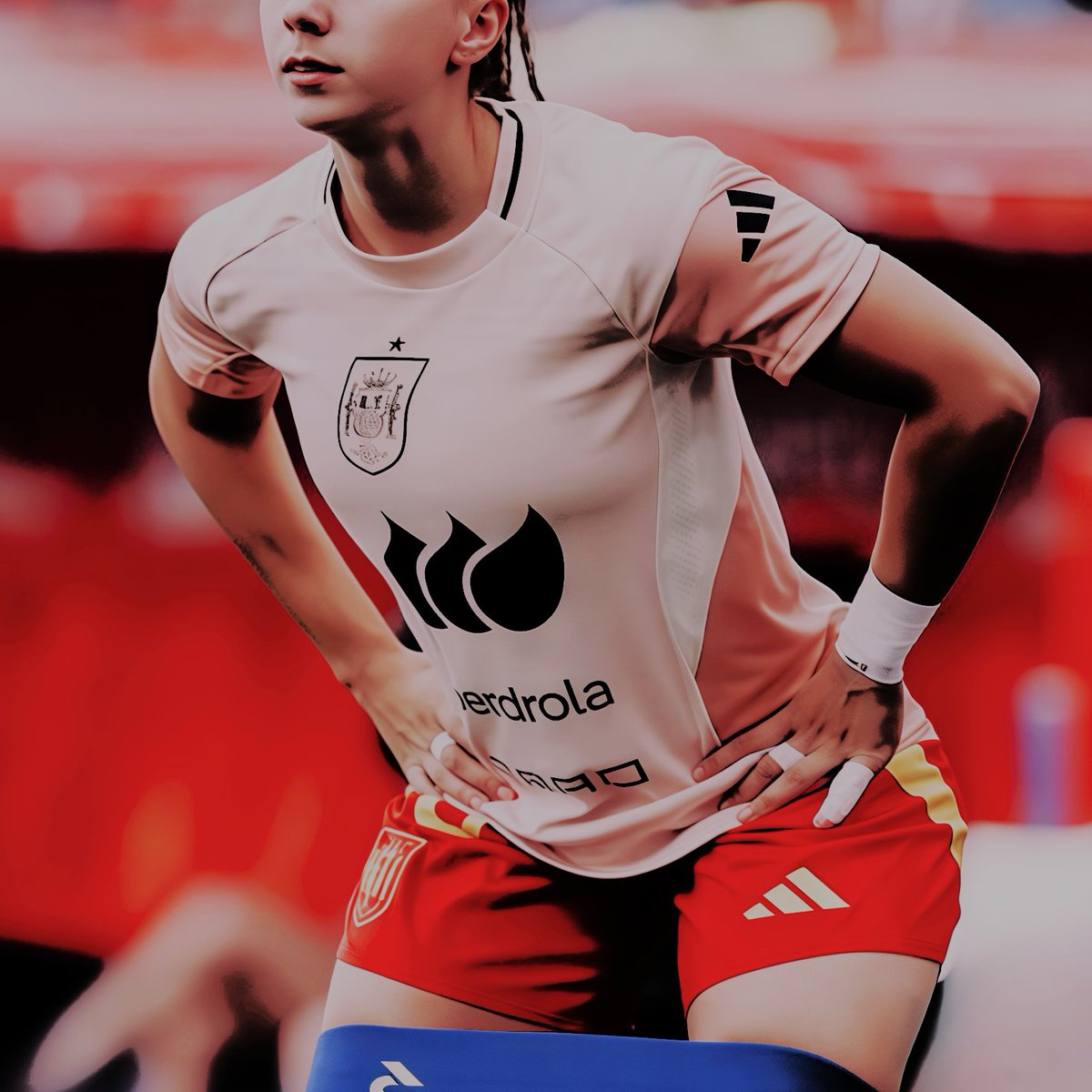 barcasslvt's tweet photo. ㅤ
ㅤ ser  una  deportista  de  𝘦𝘭𝘪𝘵𝘦  le
ㅤ exige  tener  una  𝗿𝘂𝘁𝗶𝗻𝗮  𝐞𝐱𝐡𝐚𝐮𝐬𝐭𝐢𝐯𝐚
ㅤ para  aguantar  los  𝟵𝟬  minutos  de
ㅤ cada  partido  ,  y  para  mantener
ㅤ ese  𝒄͟𝒖͟𝒍͟𝒂͟𝒛͟𝒐  suyo .
ᅠᅠ https://t.co/Q6QR8vxXFL