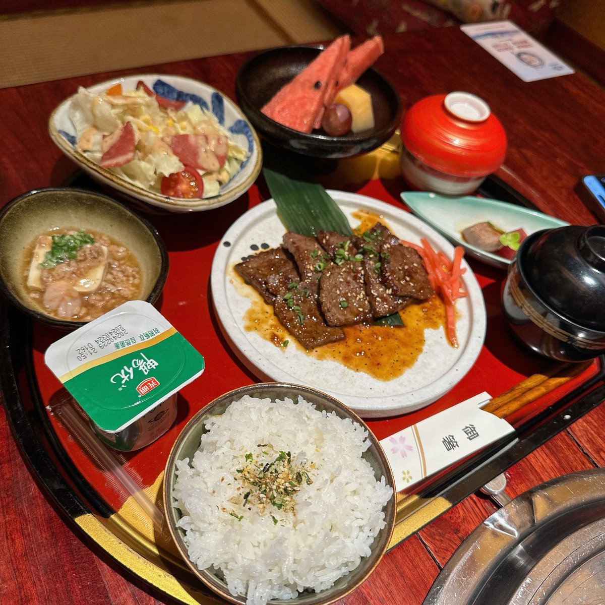 tomojsc8's tweet photo. [今日は美味しい焼肉でしっかり胃に定着！牢胃のおかげで一日中元気！]， https://t.co/8MeTOsN7uR