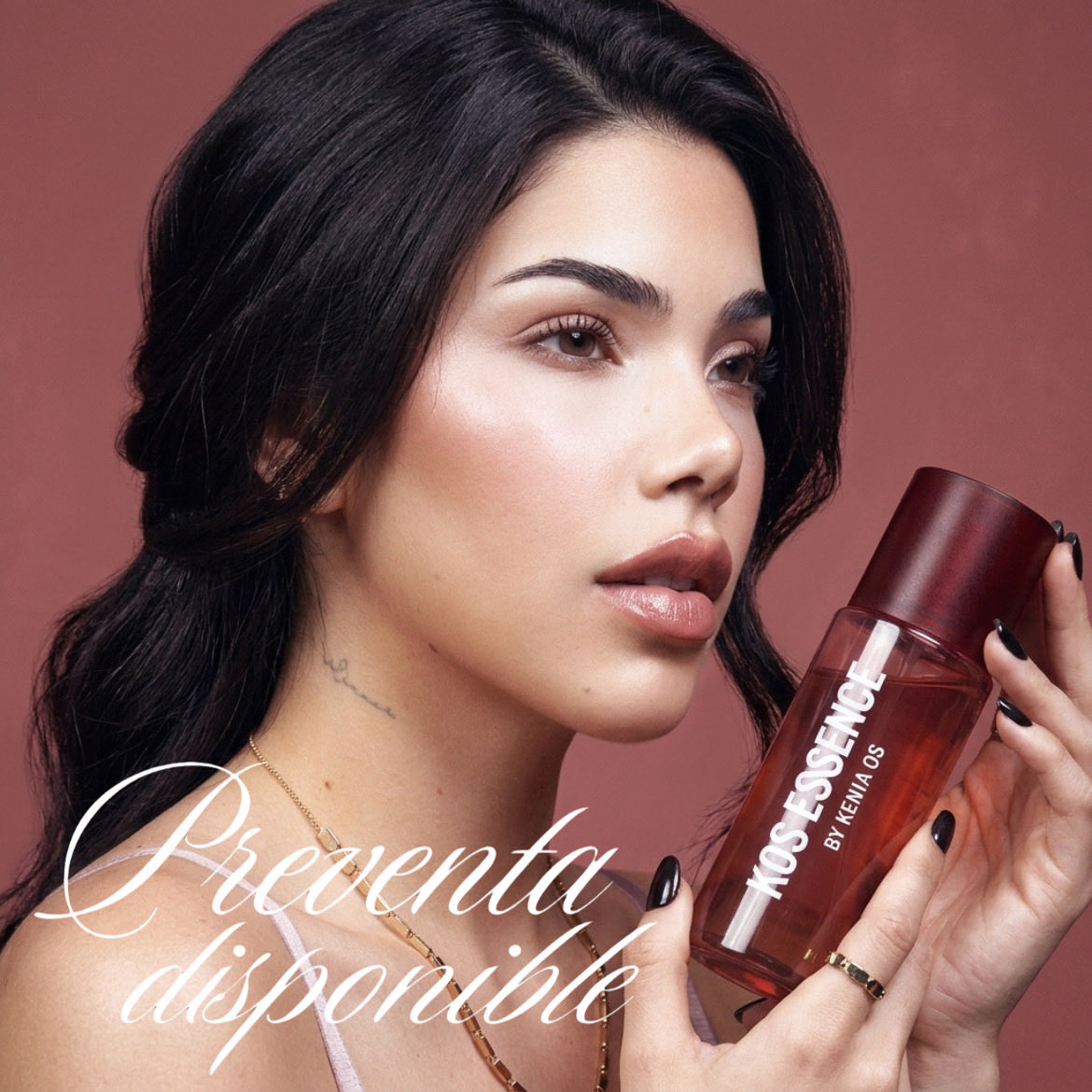 el_mas_keniinii's tweet photo. 🚨 ¡PREVENTA DISPONIBLE! 💗

Los suscriptores de KOS ESSENCE ya están recibiendo el correo para acceder a la preventa del nuevo MUSE Body Mist de Kenia Os. ✨🍒 https://t.co/sW7wsYPhsR