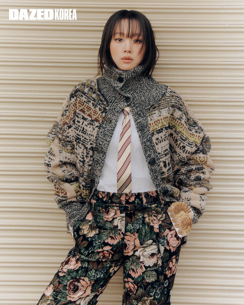 jinkijoo_PH's tweet photo. Actress Jin Ki-joo unveils 'Dazed' pictorial with Paul Noir in Osaka.
In the digital pictorial for the November issue of 'Dazed,' Jin Ki-joo captured calm expressions and gazes under the concept of 'UNSEEN AND UNFAMILIAR.' 

#jinkijoo #진기주 https://t.co/0Dq5mgQSIi