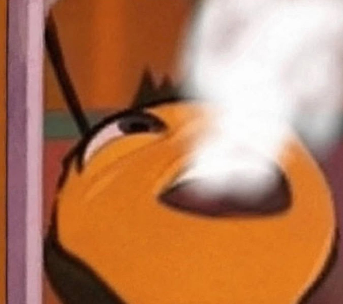 Alot091's tweet photo. Me: I'm not gonna smoke anymore 

5 minutes later 😫 https://t.co/i4kpcVzjOZ