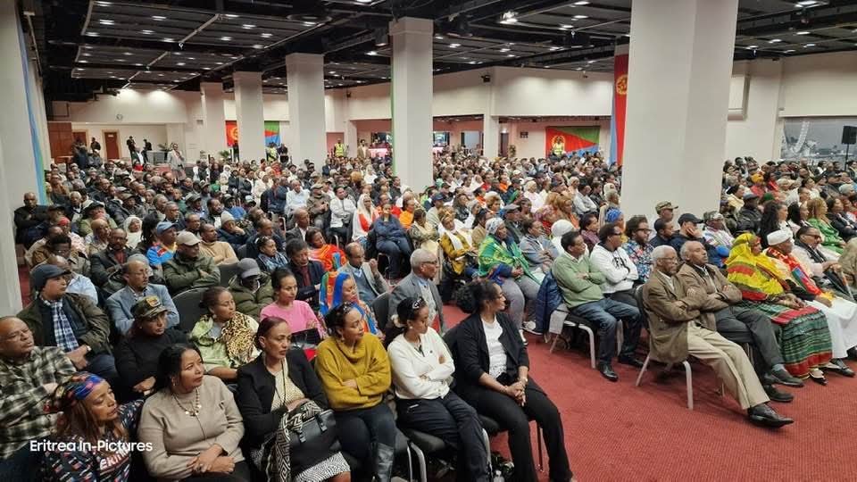 Erialways1's tweet photo. Eritreans in London, UK attended a public seminar led by Mr. Salih Abdella, Chargé d’Affaires at the Eritrean Embassy. Participants expressed solidarity with the Eritrean Government and Defence Forces while condemning what they described as Ethiopian aggression. 🇪🇷

#EmbassyMedia https://t.co/2gi9xPZJ12