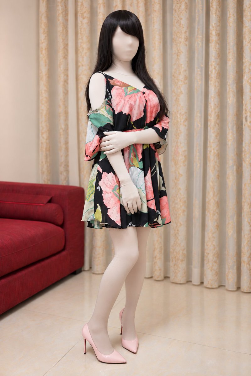 wushenliu's tweet photo. 皮囊之下，全是锋芒。#zentai #全身タイツ https://t.co/irzidyf2ZX