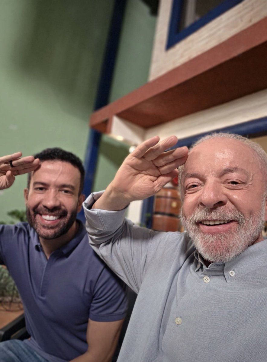 mariadorosario's tweet photo. #ObrigadaJanones e todo o Exército do Lula! https://t.co/Po7KYCrUUM