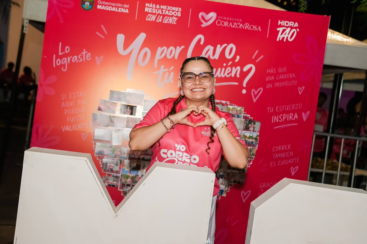 MagdalenaGober's tweet photo. Las calles del Centro Histórico de Santa Marta se llenaron de esperanza con la carrera ‘Yo corro por Caro, ¿y tú por quién?’, liderada por la gobernadora @mmarguiguerra, Indeportes y la Fundación Corazón Rosa. 💕 https://t.co/hc5toWqdN1