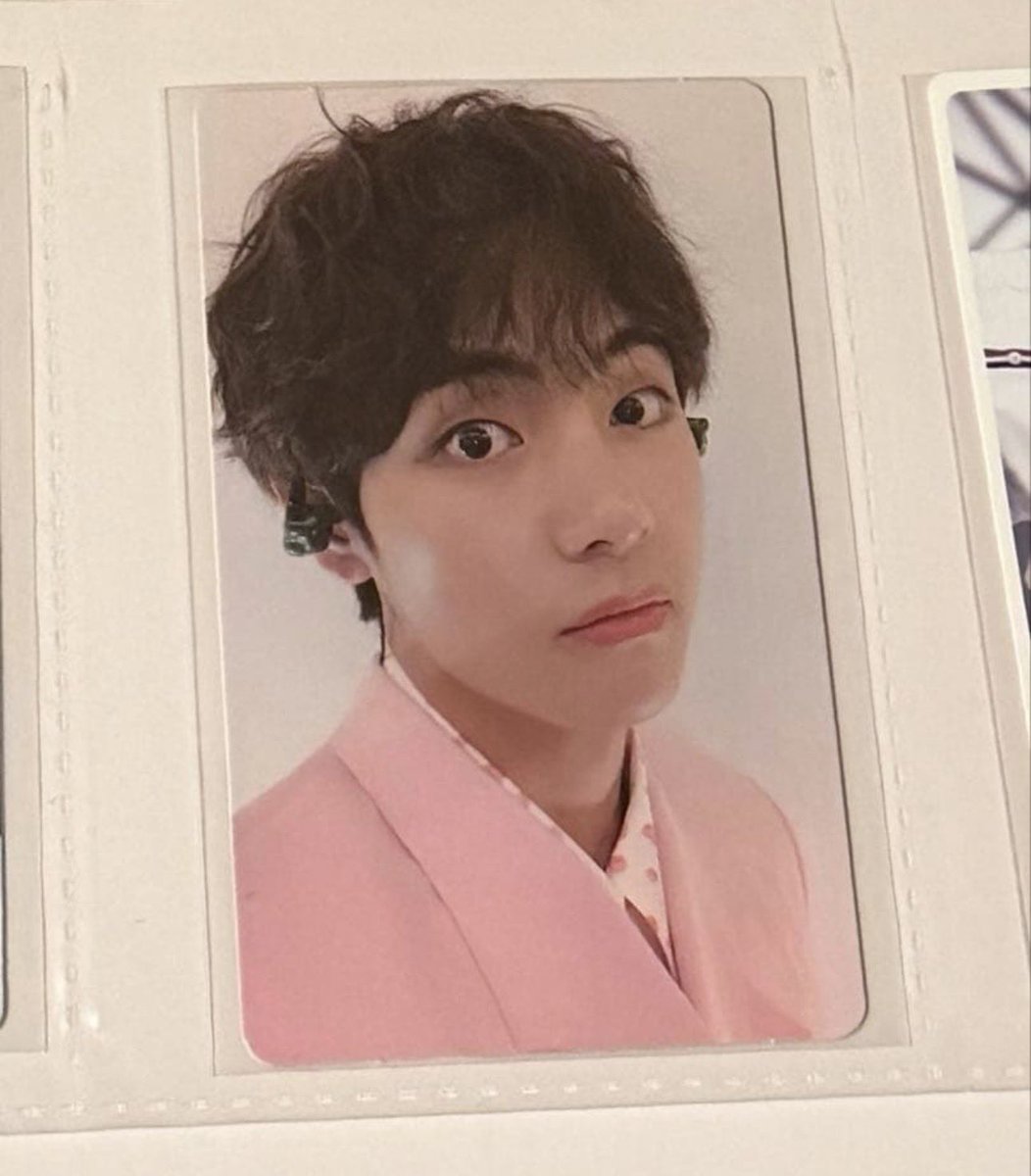 DoReMerchPH's tweet photo. WTS/LFB

Taehyung memories 2019

₱2480

‼️ PAYO / 50% DP REMBAL AFTER 1 WEEK
‼️ NOT YET SECURED 
❌ SENSITIVE
✅ PF &amp; ISF INCLUDED
✈️ FETA https://t.co/ssmWb3UmxY