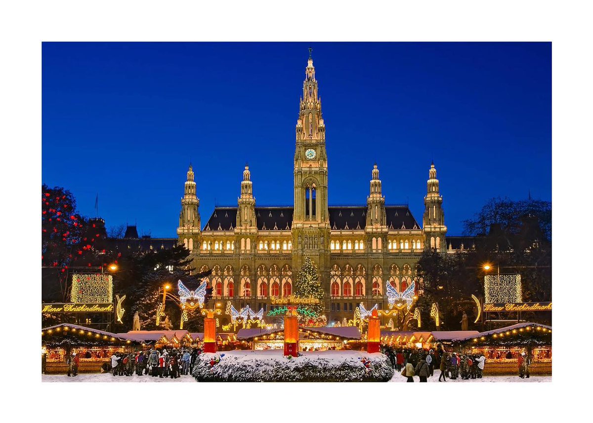 rancesD063447's tweet photo. Mùa Giáng sinh lại đến. Nhớ Wien. Khám phá không giới hạn cùng Tiniworld của Lyvanne, từ những chuyến đi đến đam mê bất tận. https://t.co/VbrfPXeKPu