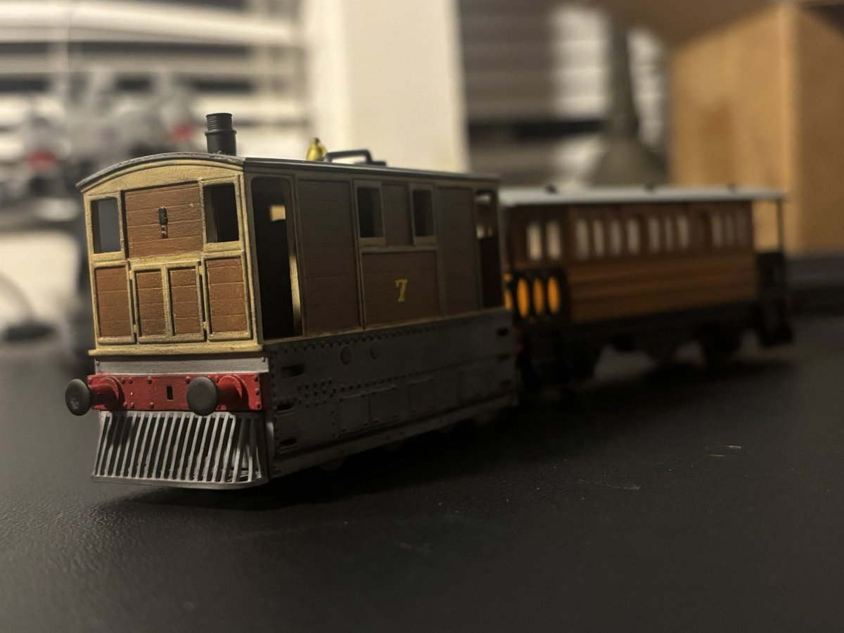 That_1_guyuh's tweet photo. It’s hip to be Square
After AGES of wanting to do Toby I finally finished him!! And frankly he’s now my favorite model (I still love you salty)

Bought a body off eBay that came with a chasis, also Henrietta is here!

Truly the best married couple, they even got rings https://t.co/09QXxP2MNg