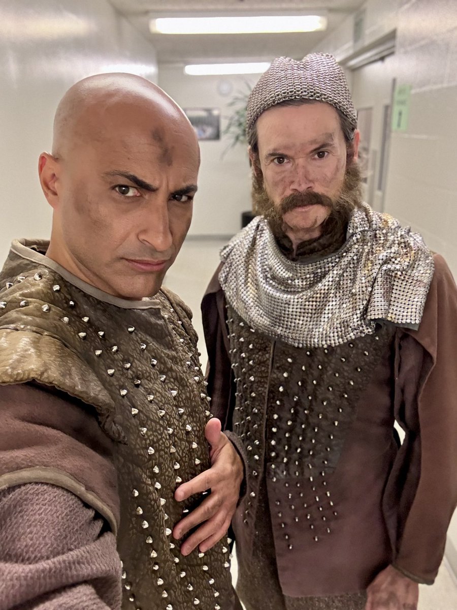 slimkhezri's tweet photo. Happy #WorldOperaDay! 🎭
As I approach nearly 20 years with @LAOpera, I celebrate the extraordinary music, artistry, characters, and unforgettable moments on stage. Sharing a few memories from this remarkable journey.
#OperaConnects #SlimKhezri
#LAOpera @LAOpera https://t.co/HvdEX5FDhW