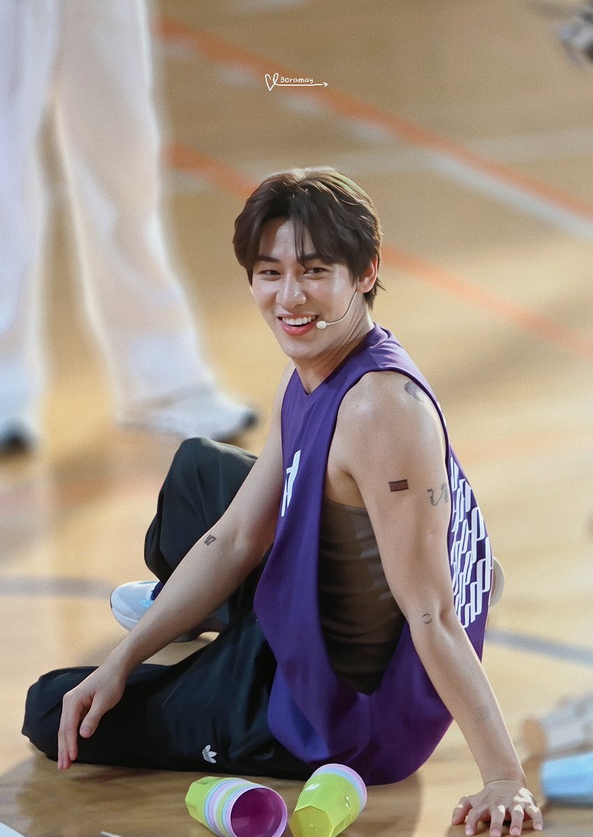 boramay_atk's tweet photo. 😄
#SRICHANDSASIMOONRISE
#BamBam @BamBam1A https://t.co/HhiR1Pfvmp