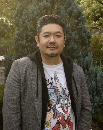 DiscussingFilm's tweet photo. Eric Bauza has sadly passed away at the age of 46.

The modern voice of Bugs Bunny and Daffy Duck alongside many other beloved characters. https://t.co/2rs7WE0ANW