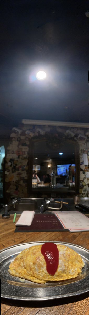 MsJunction's tweet photo. 雨の日の行き付け…と。

今日はお客さんいつも以上にいっぱい、
一部メニューが売り切れに😊

落ち着くもんね〜。
13時までなので、早めに来られることをおすすめします👍

#マンゴ
#行き付け
#オムライス
#喫茶店
#カフェ
#ランチ
#昼ごはん

#金山
#駅近 https://t.co/HHf33PeeJr