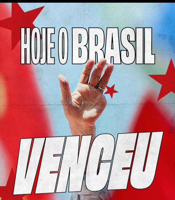 JorgeJunilson's tweet photo. @poptime HOJE O BRASIL VENCEU👏👏👏👏🙏🙏🙏🙏 LULA TETRA ♥️♥️♥️♥️🙏🙏👏🙏 https://t.co/L9T68YiR1Z