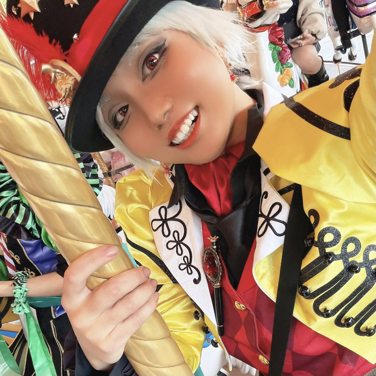 hayatoxcos's tweet photo. 何よりもカルーセルが楽し過ぎたね😆

cos プレフルカリム
#Dハロ仮装2026
#Dハロツイステ https://t.co/cbM8ETxQuv