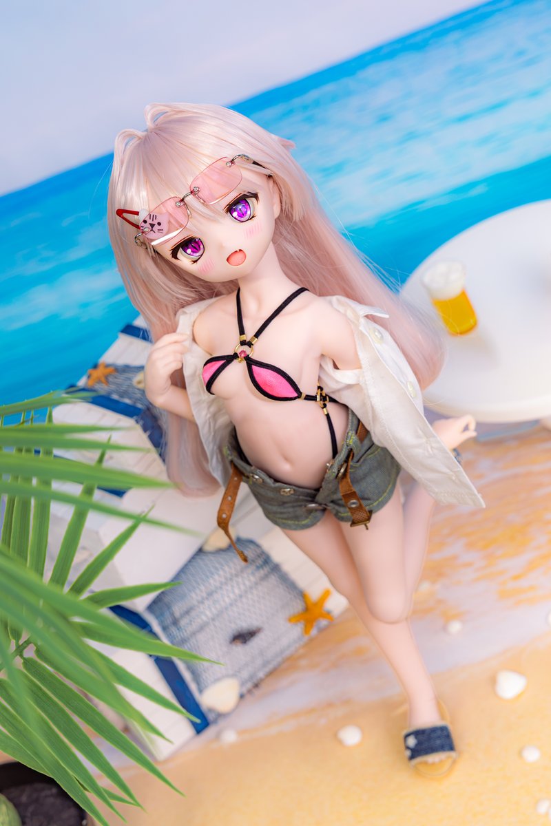 Sabre_18b's tweet photo. ビキニ×デニムショーパンはもっと流行ったほうがいいと思います👙

#デニムの日 https://t.co/A2J1hGsRQm