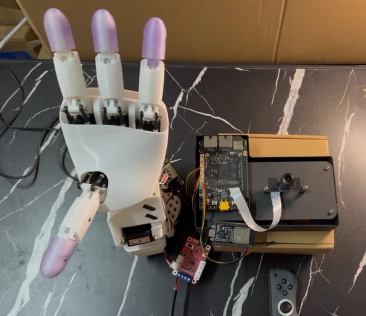 rt_thread's tweet photo. No PC in the loop โ one Titan Board RA8P1 drives a LeRobot SO101 arm and a Hand: Joy-Con control, on-board Ethos-U55 gesture recognition, and video streamed to a live web dashboard.
๐ https://t.co/egPr8ESRNc
#Renesas #RTThread #Robotics https://t.co/RKbVxIBsDv
