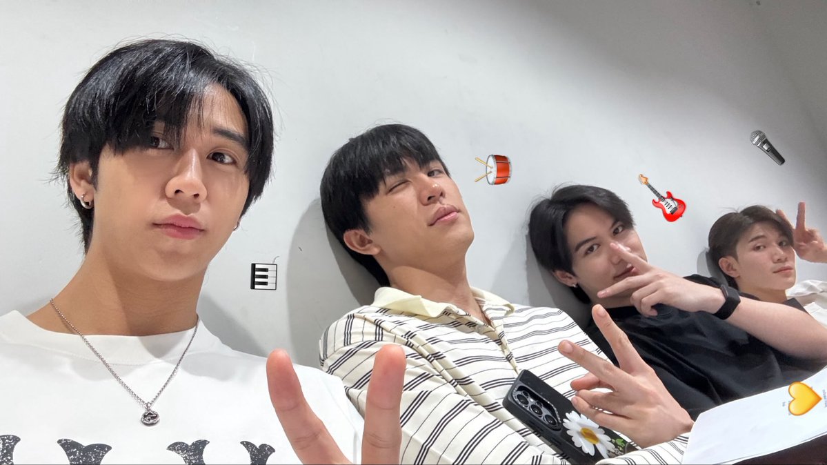 nongsiii's tweet photo. August band, 2026 🫶🏻

#รักแห่งสยามTheMusical
#Fourthnattawat #โฟร์ทณัฐวรรธน์ https://t.co/a8LptnJ5Q0