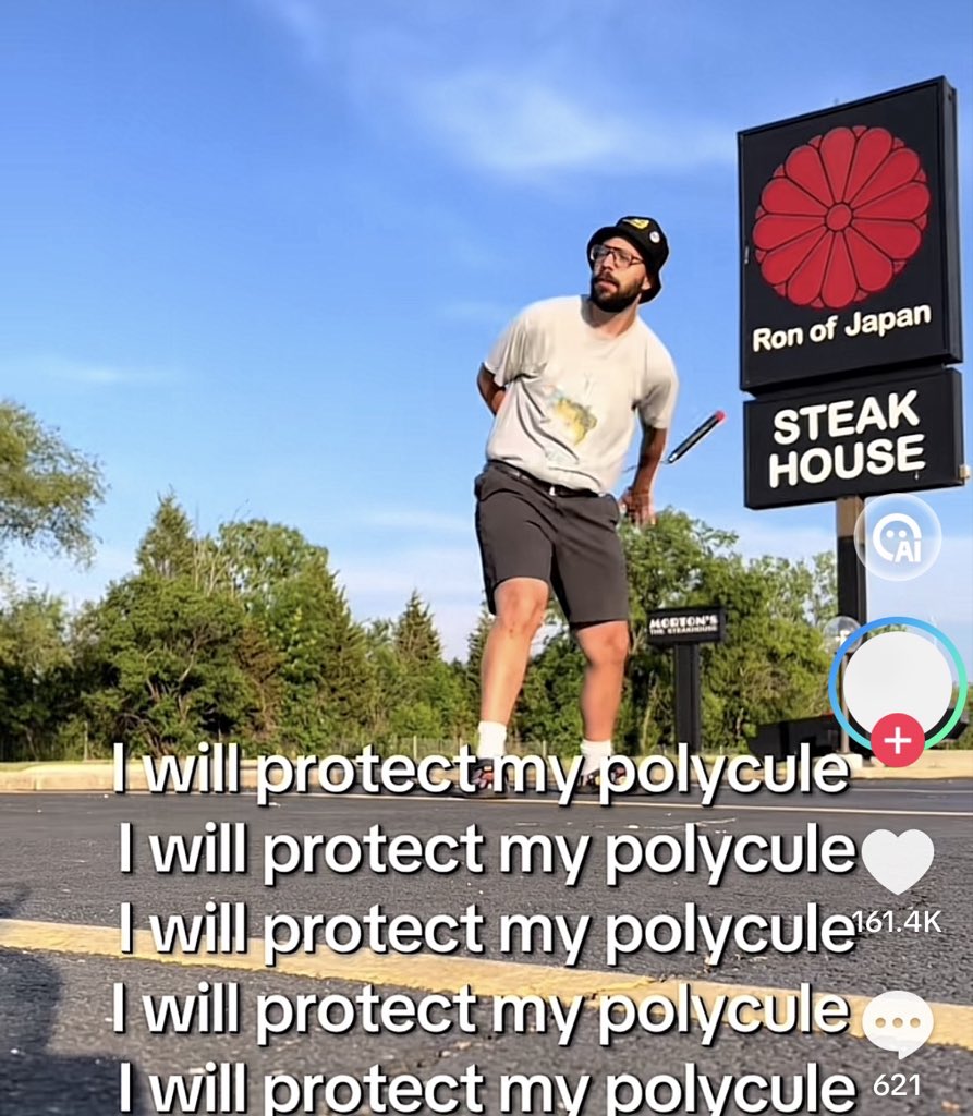 fablefannumber1's tweet photo. hawke https://t.co/jmJyPhL0RZ