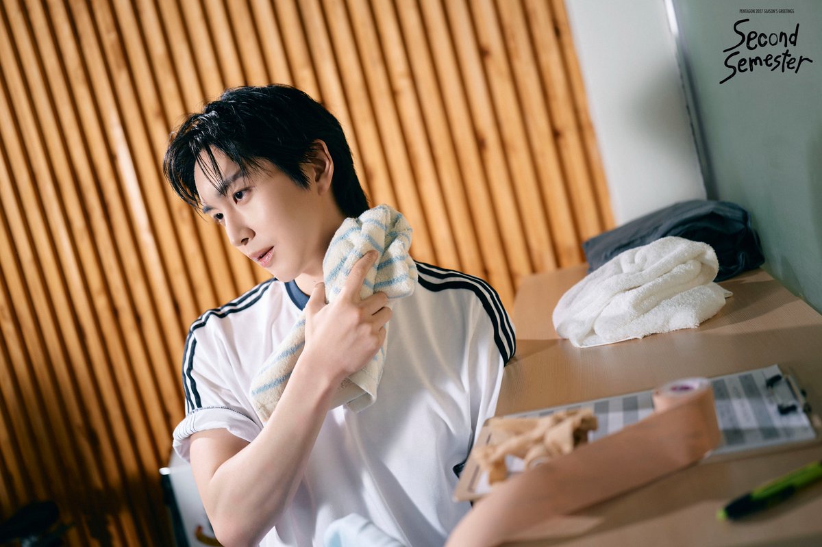 CUBE_PTG's tweet photo. [📸] PENTAGON 2027 Season’s Greetings [Second Semester] 

Concept Photo

#진호 #JINHO
#후이 #HUI
#홍석 #HONGSEOK
#신원 #SHINWON

[PRE-ORDER]
📅 2026.10.26 (월) 2PM ~ 11.08 (일) 11:59PM (KST)

#펜타곤 #PENTAGON
#PENTAGON_SecondSemester
#PENTAGON_10th_Anniversary https://t.co/rbOhwZBdBO