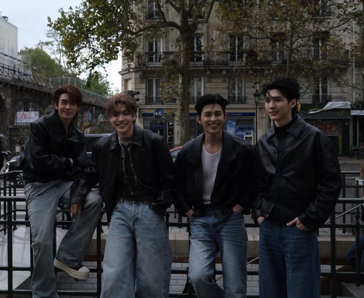 panthers_2001's tweet photo. 𝑺𝒐 𝒑𝒓𝒐𝒖𝒅 𝒐𝒇 𝑱𝑨𝑺𝑷𝑬𝑹 💖👏🏻

JASPER BONJOUR PARIS 

#TheAFestivalxJASPER 
#JASPER 
#aou_tnbknr #SANTAPP https://t.co/ml1E0JdnXB