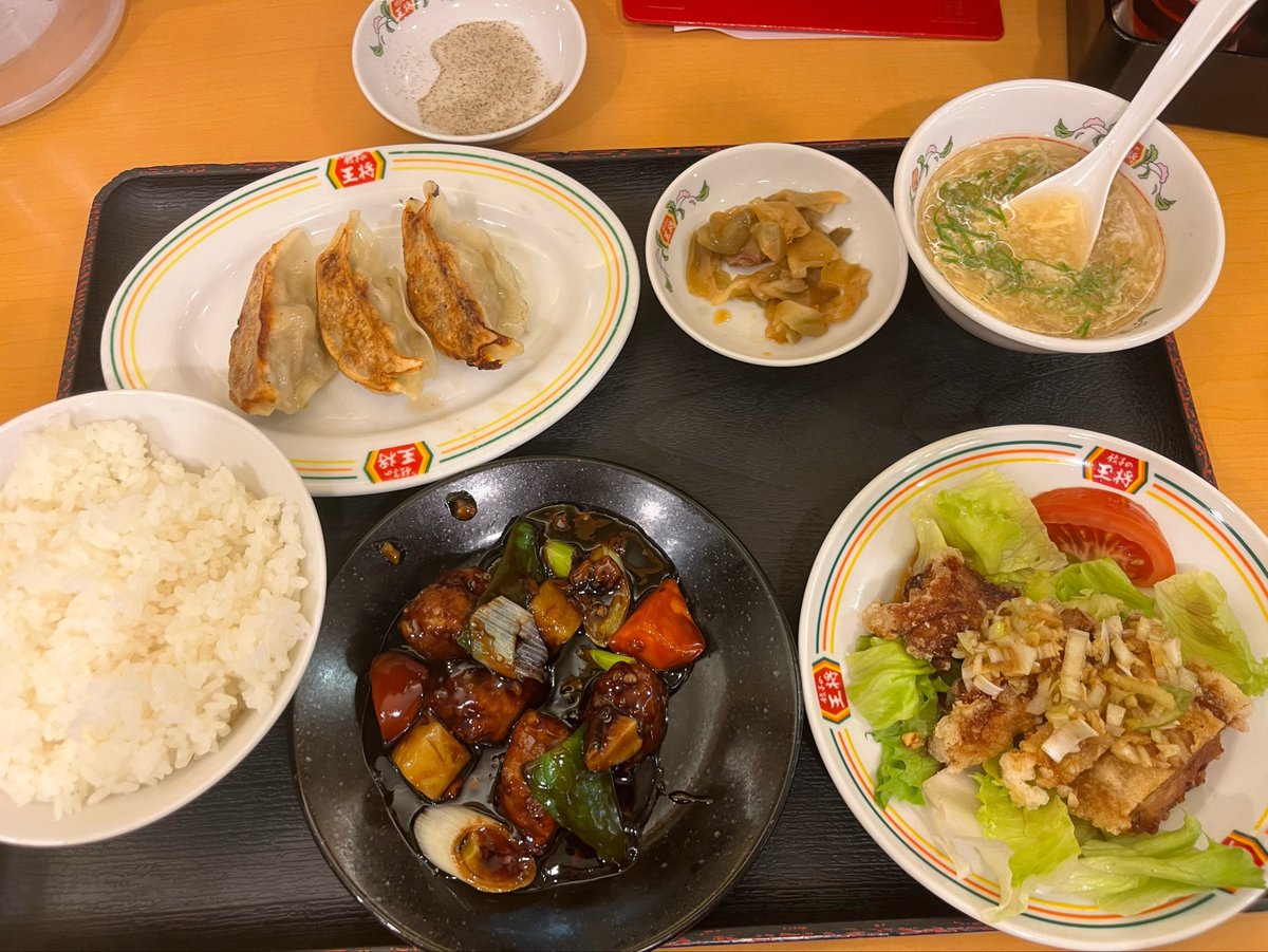 vivi1bi's tweet photo. わんぱくな頼み方好き🤤 https://t.co/4eufJPkGiK